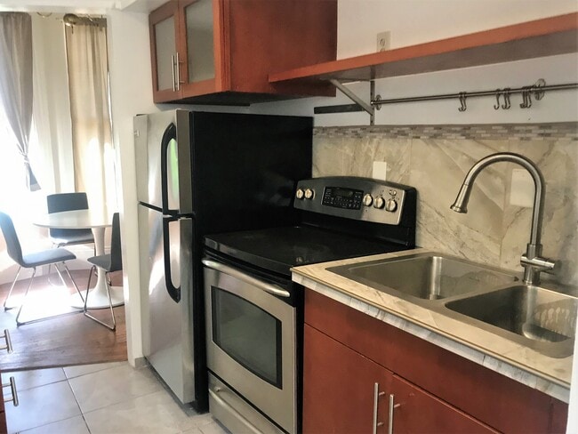 Photo - 2531 Ridge Rd Unit 2