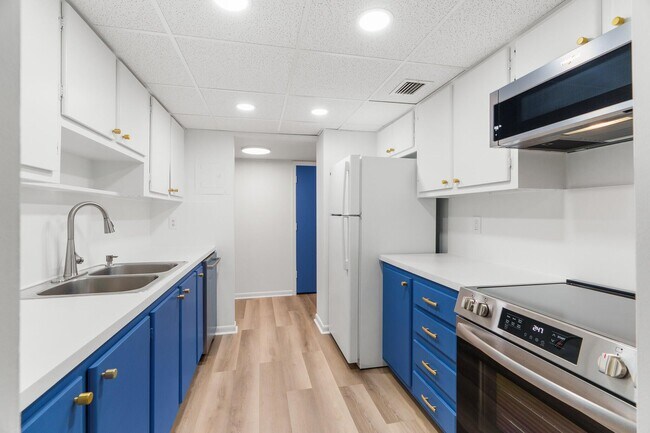 Photo - 950 Ponce De Leon Rd Unit 208