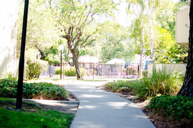 Parkview Apartments