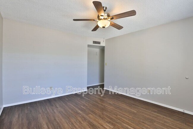 Photo - 2114 E Dragoon Ave