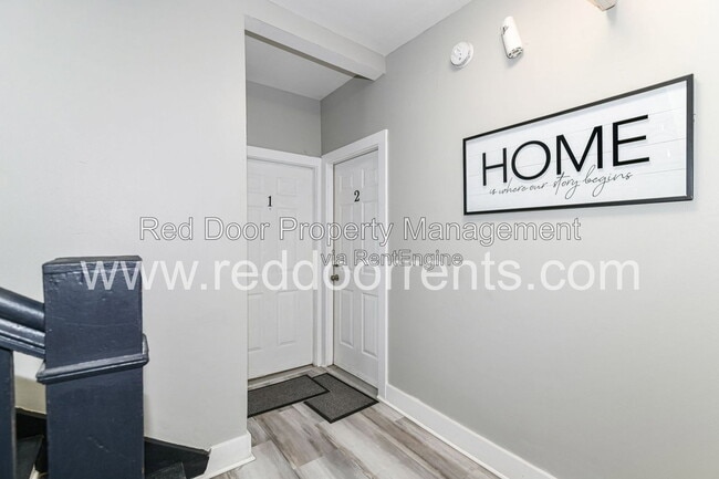1329 E Market St Unidad 2