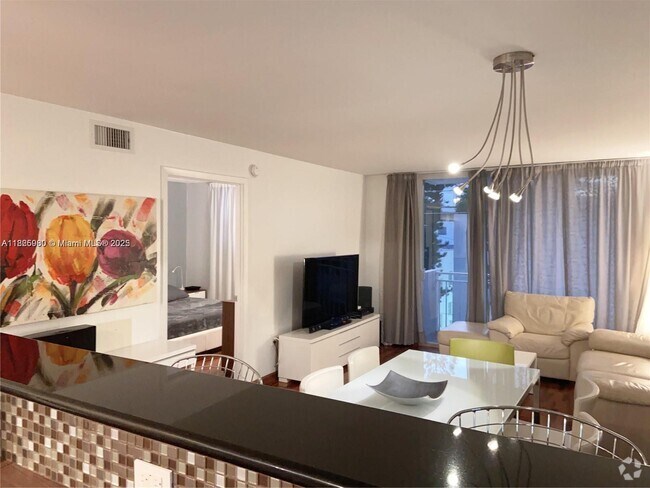 Building Photo - 345 Ocean Dr Unit 405 Rental