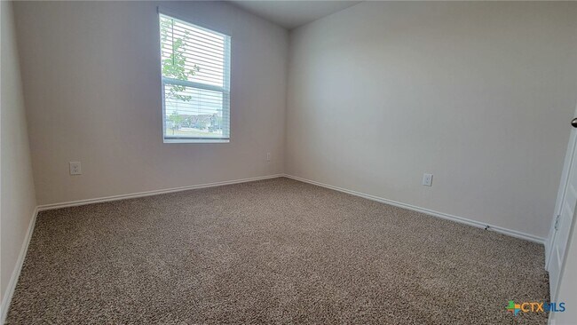 Photo - 364 Deborah Dr