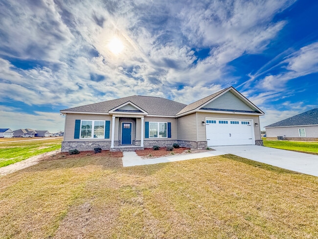 Building Photo - 310 Parkersburg Ln