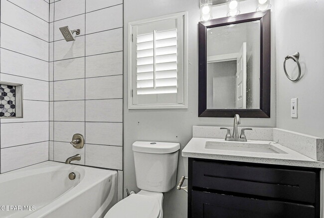 Photo - 13110 Emerald Isle St