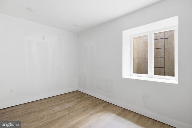 Photo - 613 Brooklyn St Unit 1
