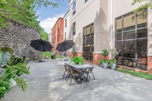 Hilltop Lofts II