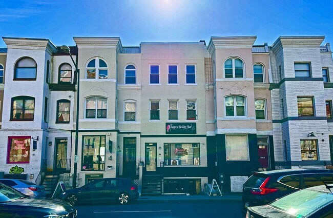 Building Photo - 0394 - Souliotis Unit 3