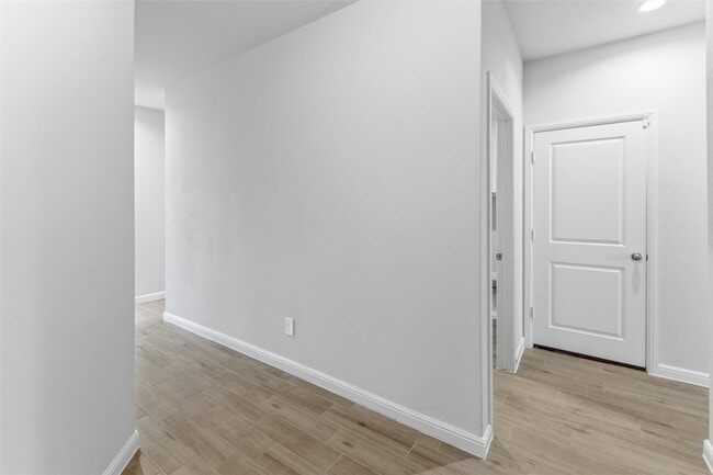 Photo - 9749 Serviceberry Ln