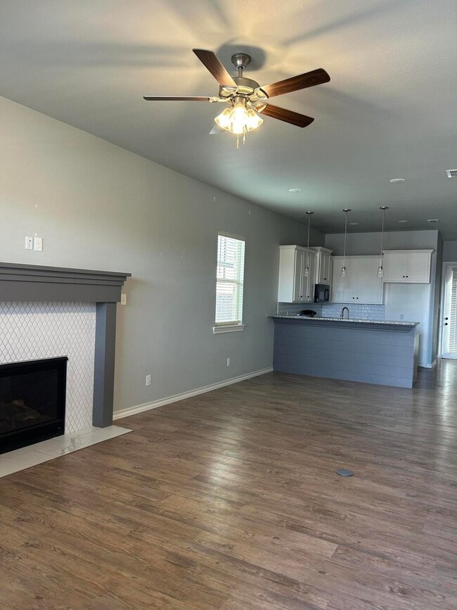 Photo - 4717 121st Pl