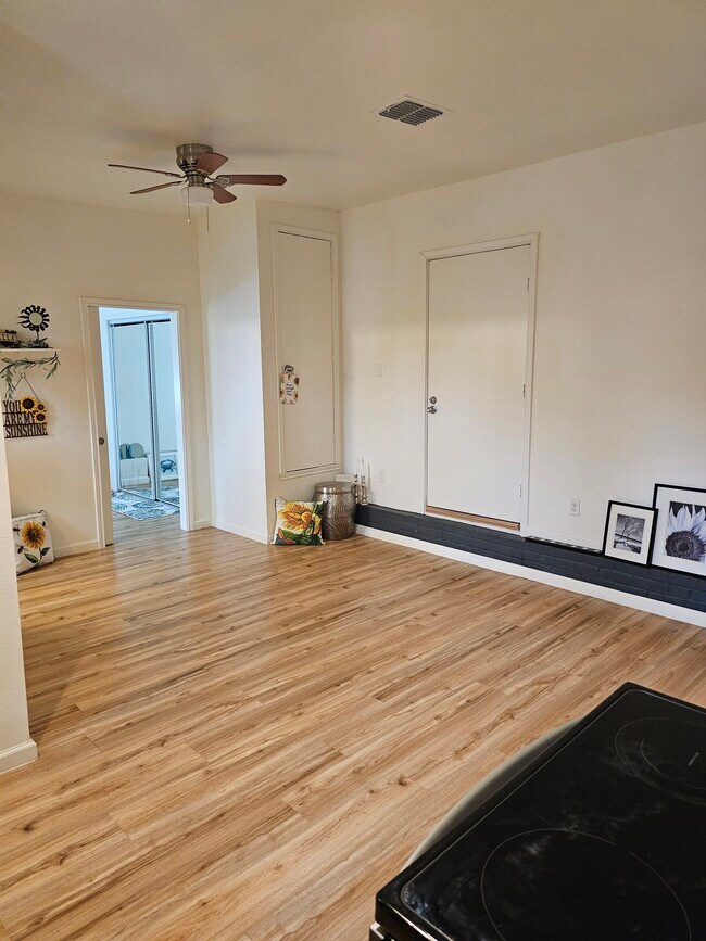 Photo - 22933 Pleasanton Rd