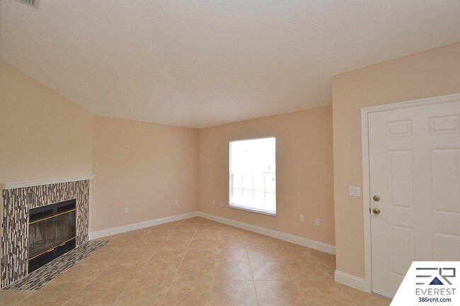 Photo - 9 Prince Kaarel Ln