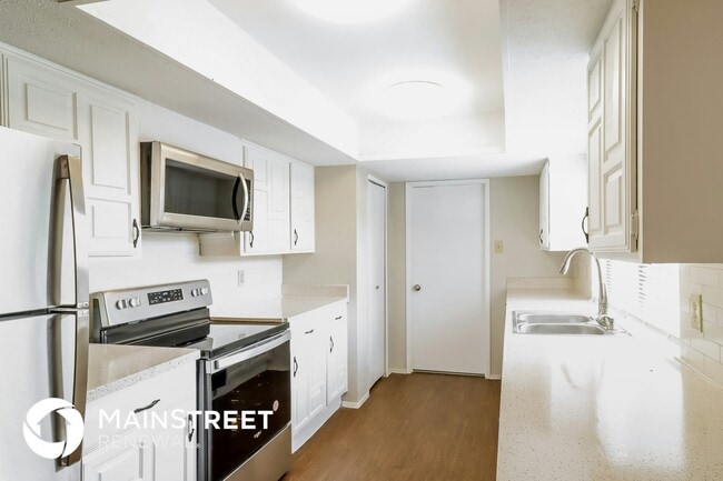 Photo - 7254 Cloverglen Dr