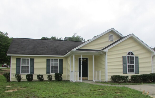 Available Now ! 3BR 2BA Home With Vaulted ... - Available Now ! 3BR 2BA Home With Vaulted ...