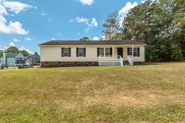 Building Photo - Charming 4 bedroom home in South Raleigh!