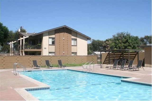 Photo - Greenbriar Woods Apartments