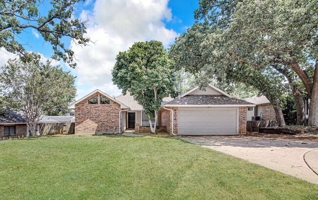 Building Photo - 6103 Twinhill Dr Rental