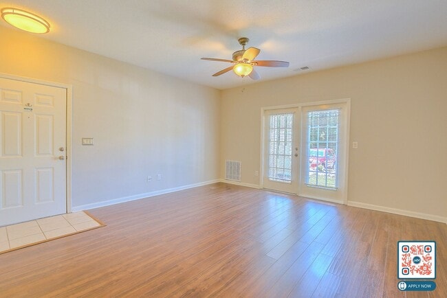 Photo - MOVE IN THIS YEAR - FREE MONTH'S RENT IN 1st 90 DAYS!