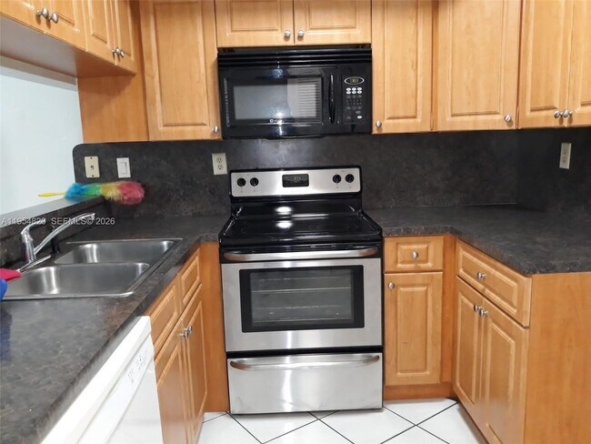 Photo - 8899 SW 123rd Ct Unit 101