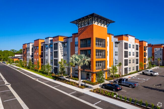 500 Sugar Mill Rd Oviedo, FL 32765