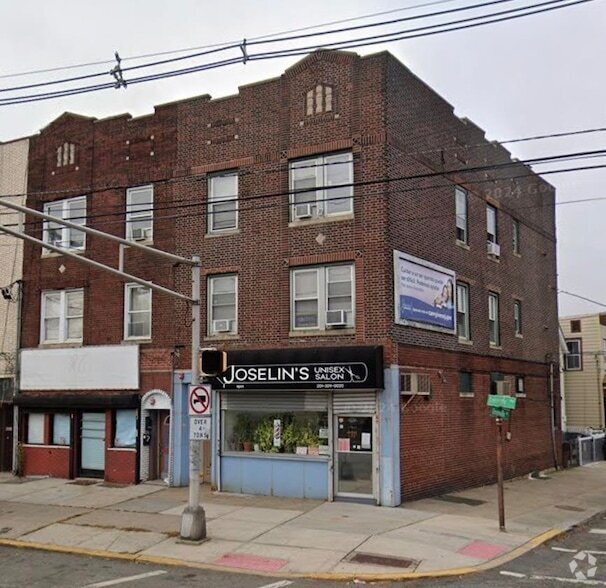 Building Photo - 1691 John F. Kennedy Blvd Unit 2 Rental