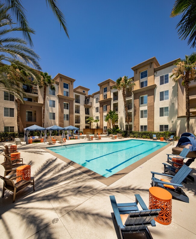 Allure Apartments Orange, CA