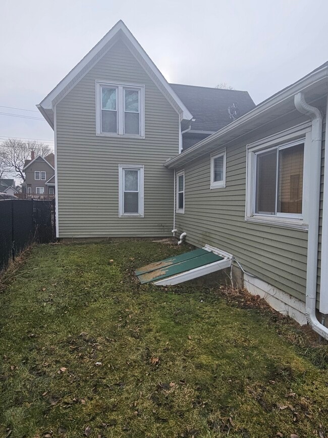 Photo - 510 Buchanan St