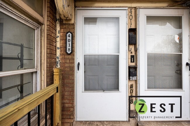 Photo - 4016 Hogarth St Unit 4016 Hogarth - Upper