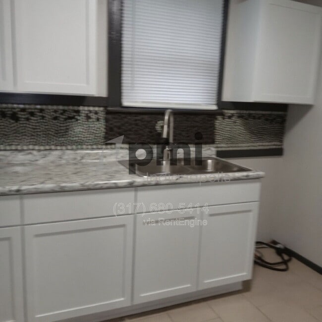 Photo - 1619 S Randolph St