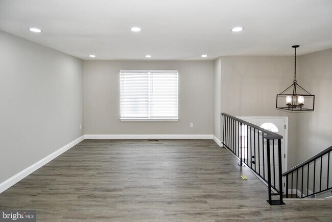 Photo - 2101 Norlinda Ave