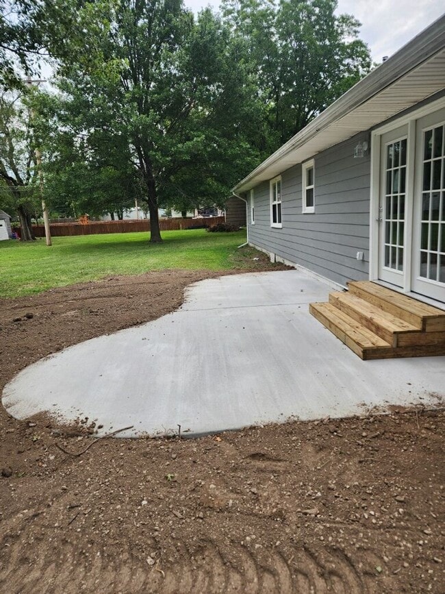 Photo - Very Nice 3 Bedroom home in great location!