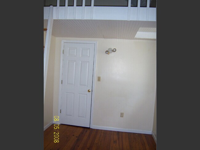 Photo - 131 Prall St