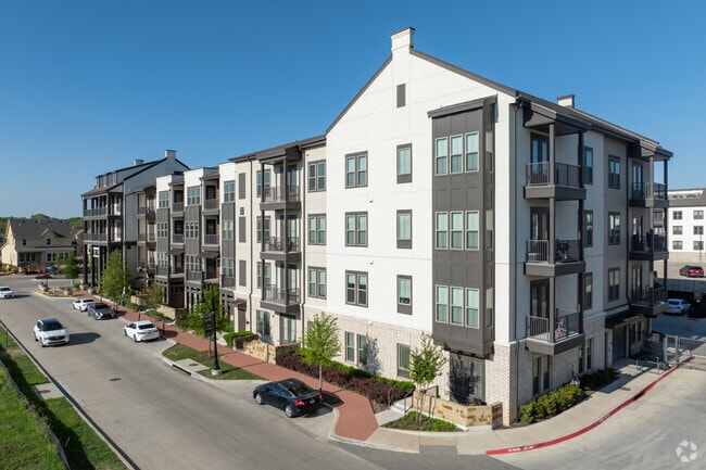 Alternar - The Louise