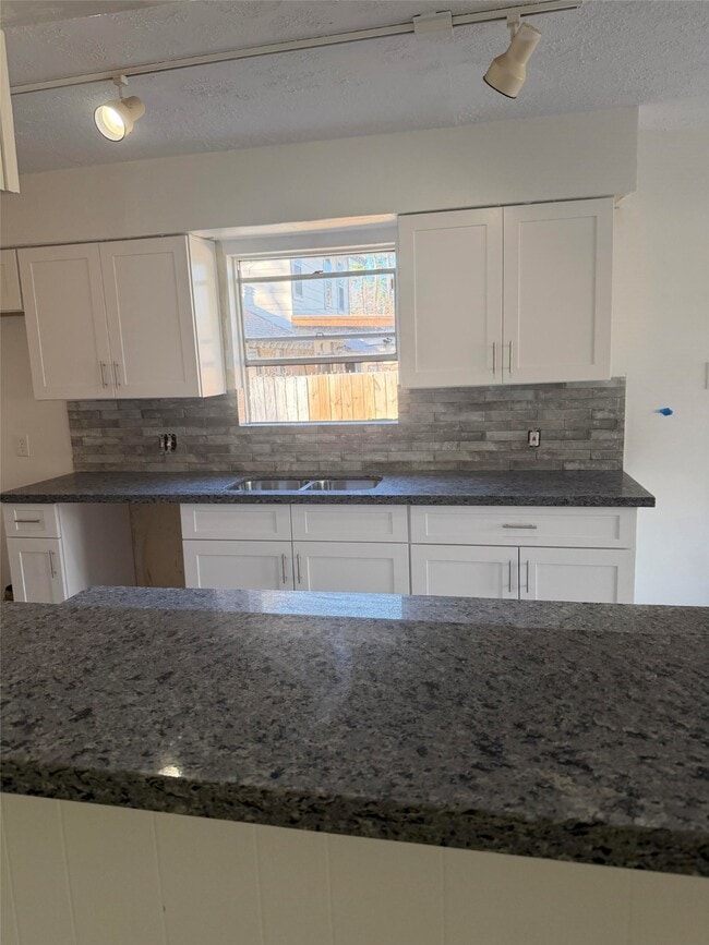 Photo - 24710 Glen Loch Dr