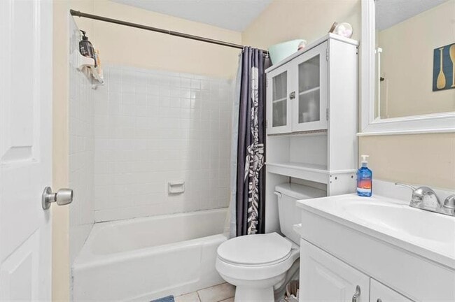 Photo - 581 NW Cornell Ave Casa