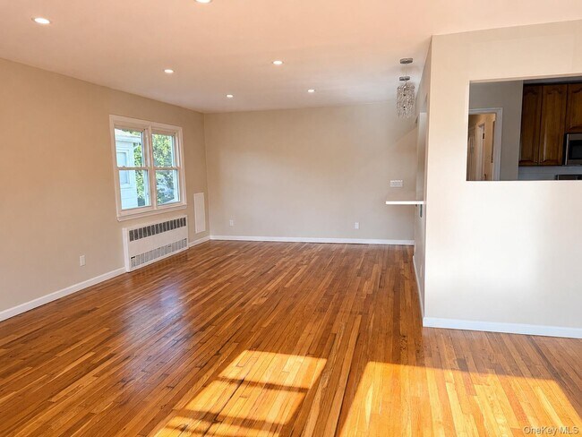 35 Gibson Blvd