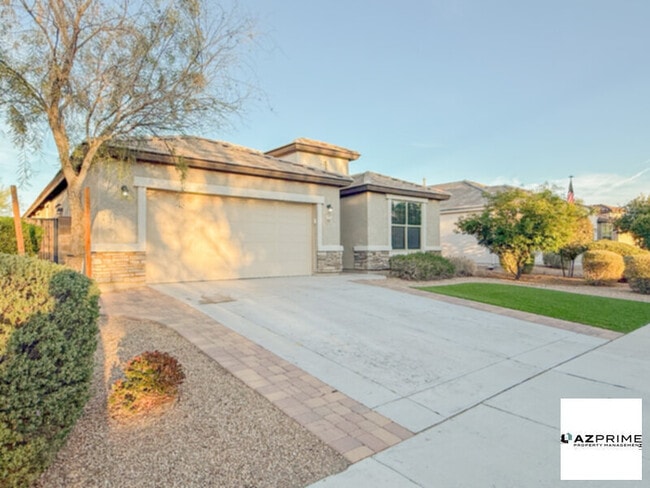 Photo - Spacious 5/3 Peoria Home with Modern Upgrades &amp; Oversized Backyard!