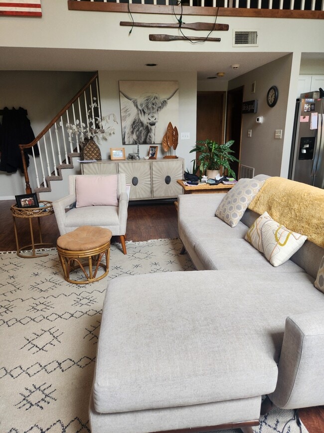 Photo - 618 W Governor John Sevier Hwy