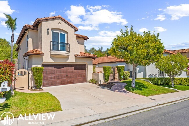Building Photo - 4 Bed, 3.5 Bath Home Available Now in the ...