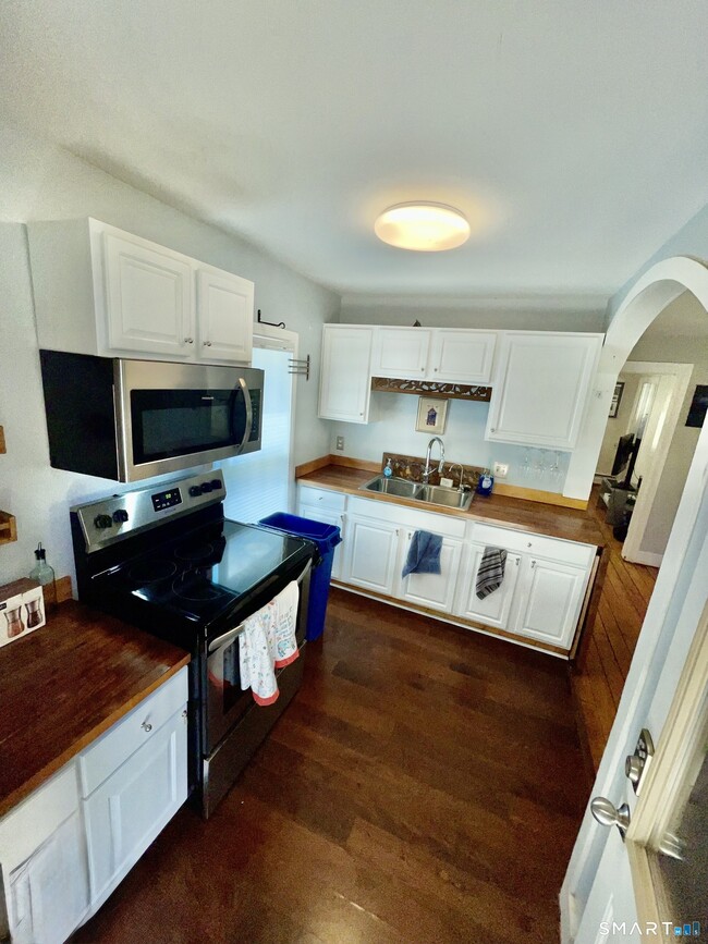 Photo - 11 Huber Ave