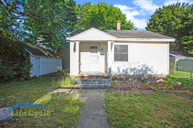 Building Photo - 243 Michigan St NW