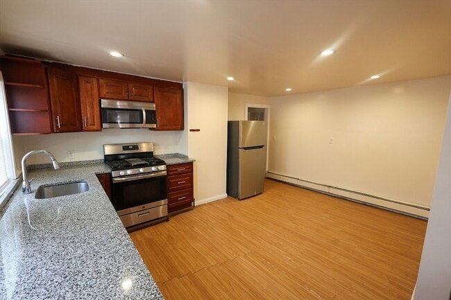 Photo - 61 Boylston St Unit 2