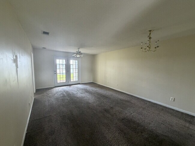 Photo - Apartment for Rent Unit 212