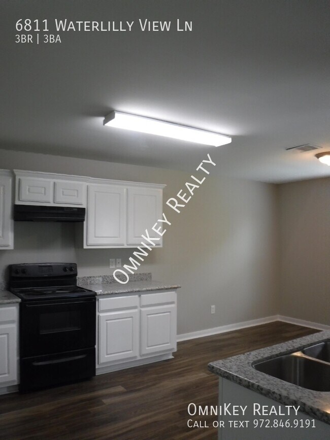 Photo - 6811 Waterlilly View Ln