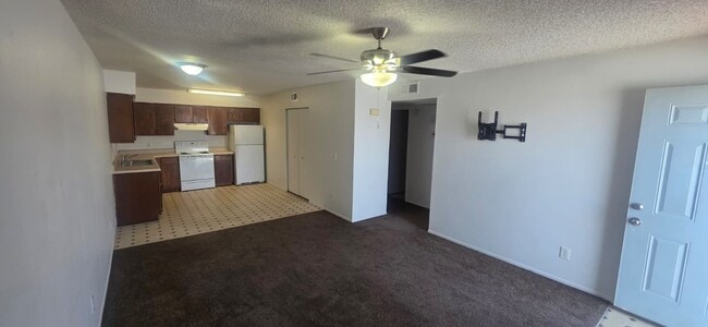 Photo - 590 W 18th Ave Unit 3