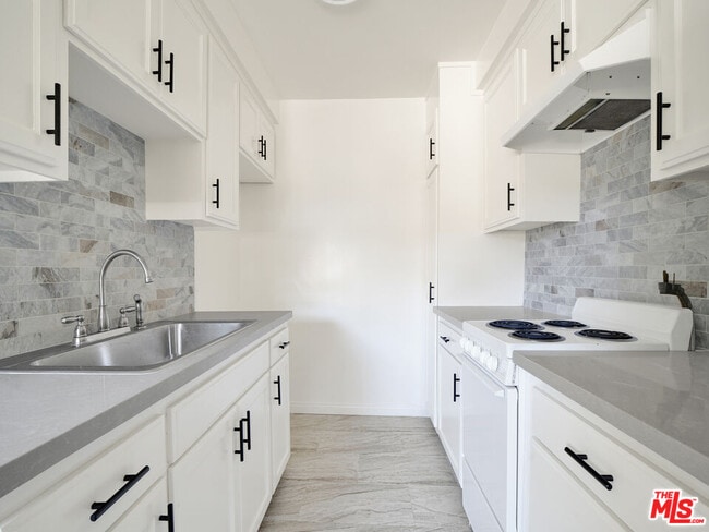 Photo - 7228 Allott Ave Unit 3