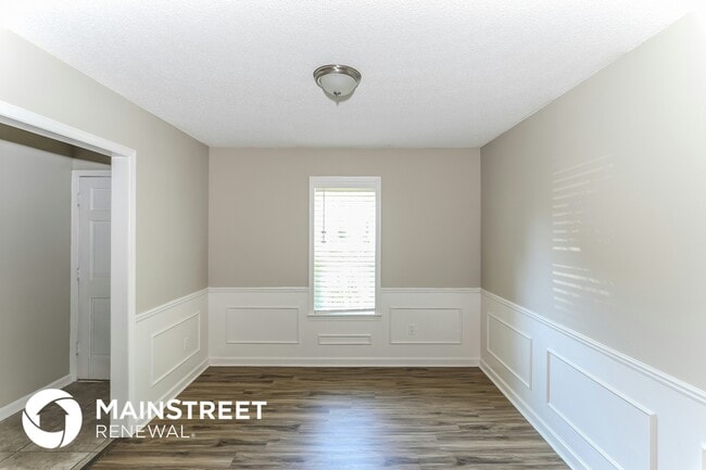 Photo - 6350 Limewood Ave