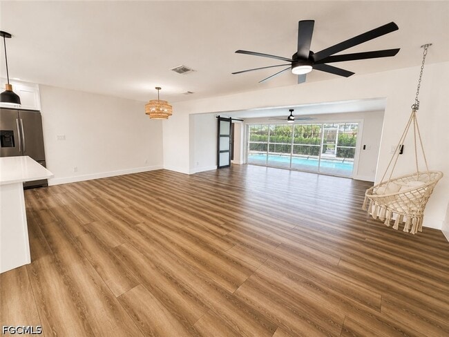 Photo - 2835 SE 18th Ave