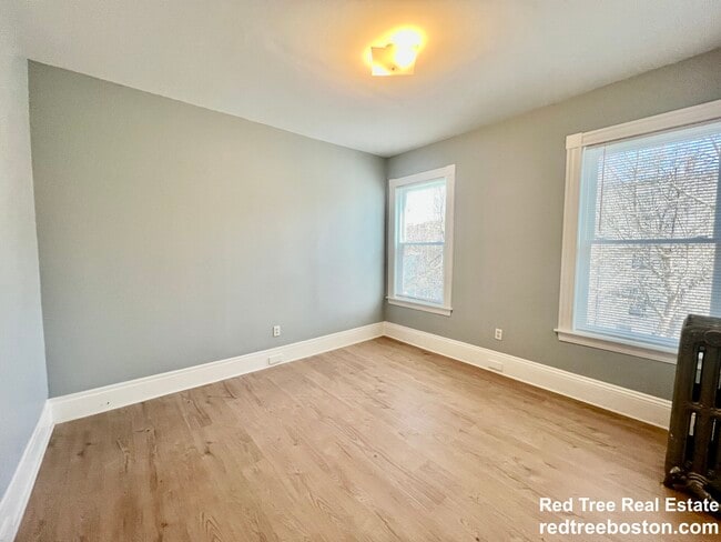 Photo - 56 Forbes St