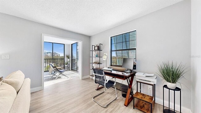 Photo - 14820 Rue De Bayonne Unit 308